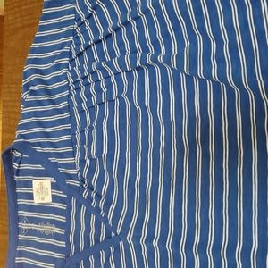 St. John's Bay Blue Striped t-shirt 2x 100% cotton. Notched neckline NWT